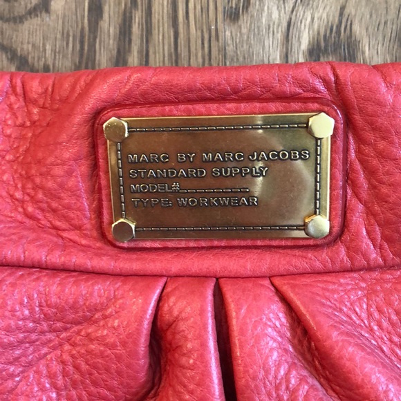 Marc by Marc Jacobs Classic Q Hillier Hobo - Picture 3 of 5